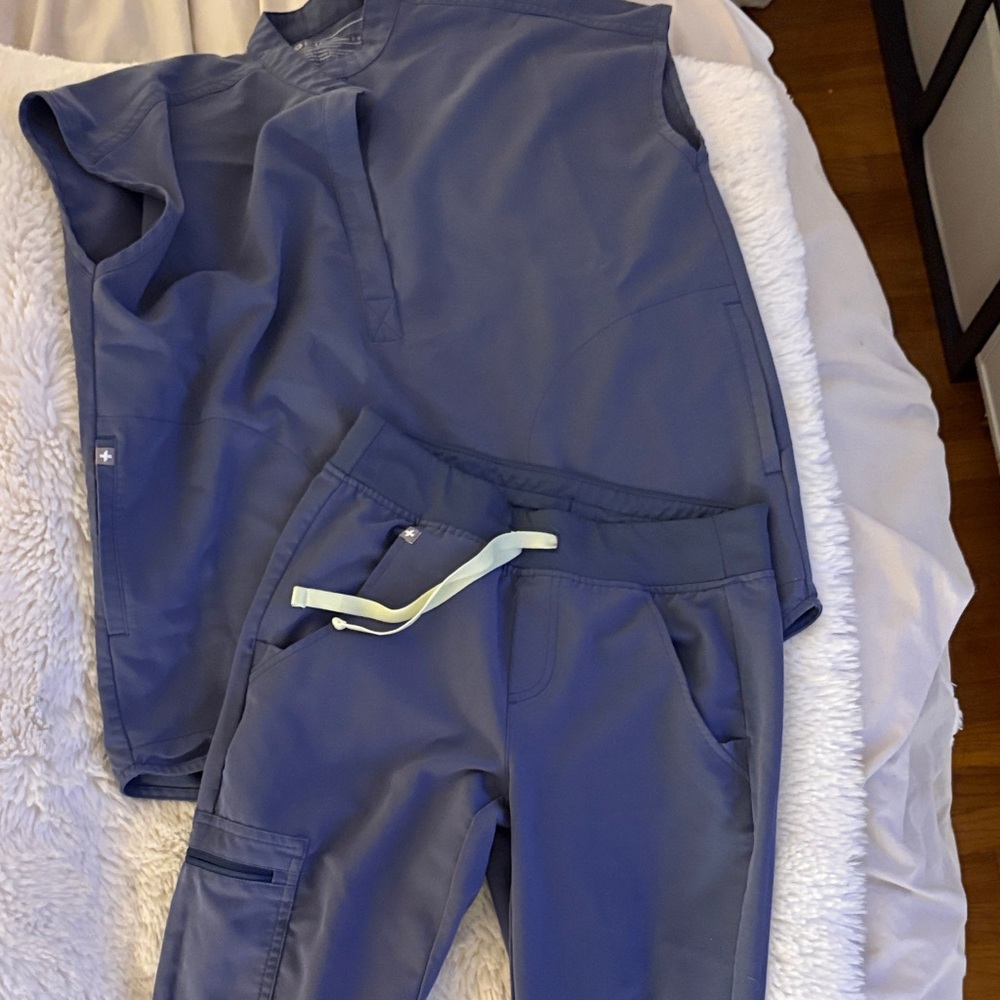 Figs Navy Scrub Set with Light Green Drawstring